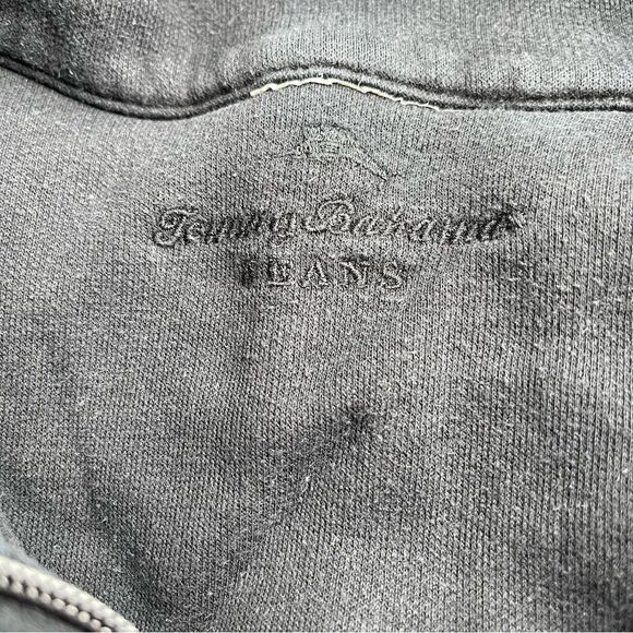 Tommy Bahama Black 1/4 Zip Top in Size Medium - Picture 4 of 7